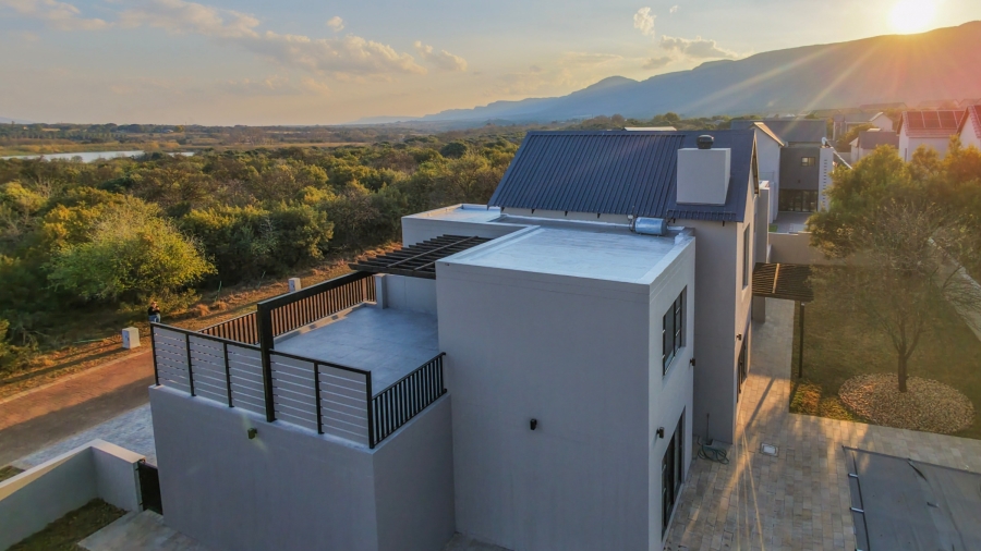 5 Bedroom Property for Sale in Leloko Lifestyle Estate North West